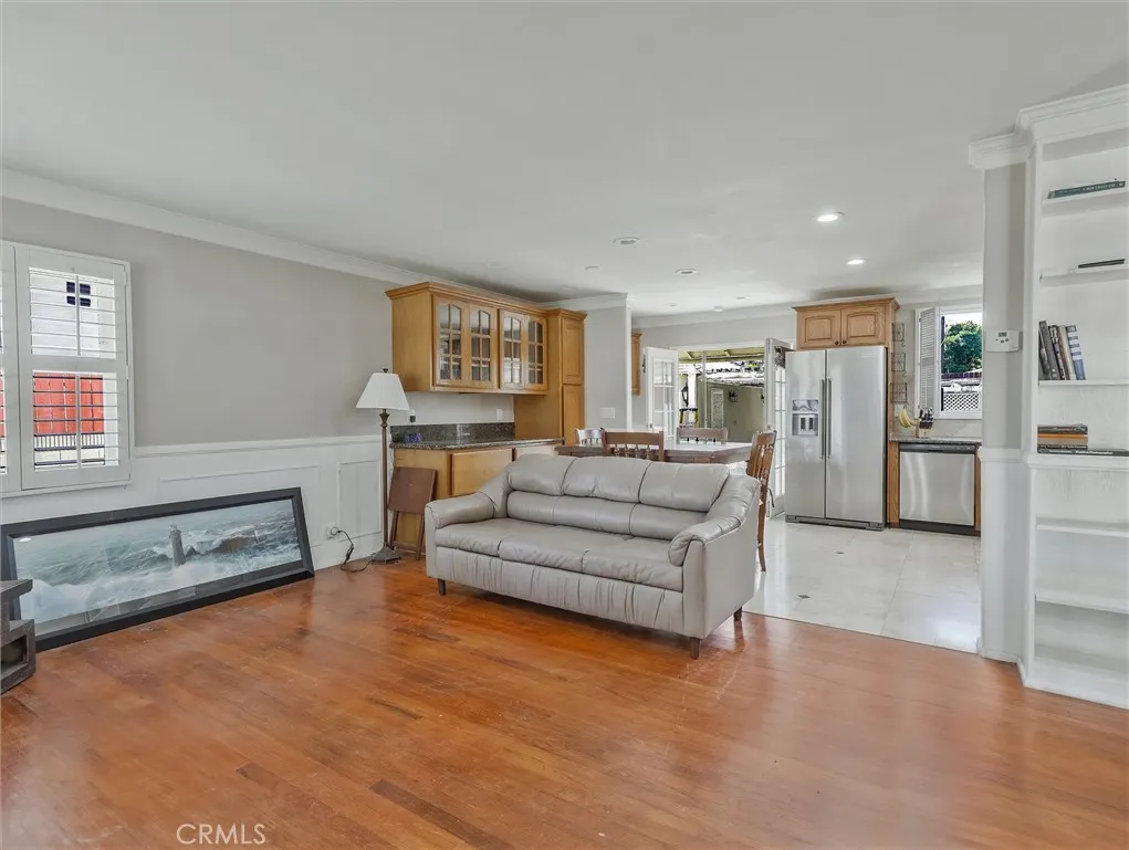 Additional image 32 of 3826 S Burnside Ave, Baldwin Hills, CA 90008