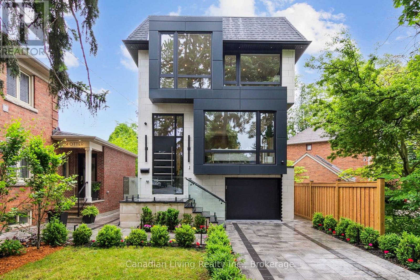 12 OTTER CRESCENT|Toronto (Bedford Park-Nortown), Ontario M5N2W2