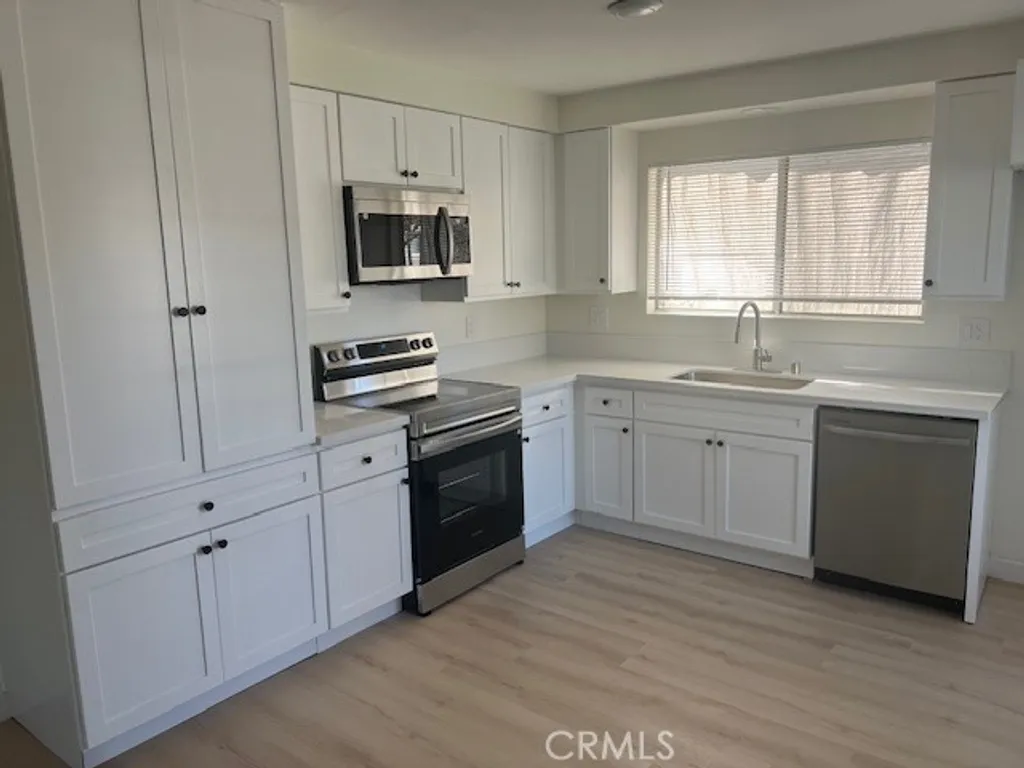 Property image for 408 W La Veta Ave, Orange, CA 92866