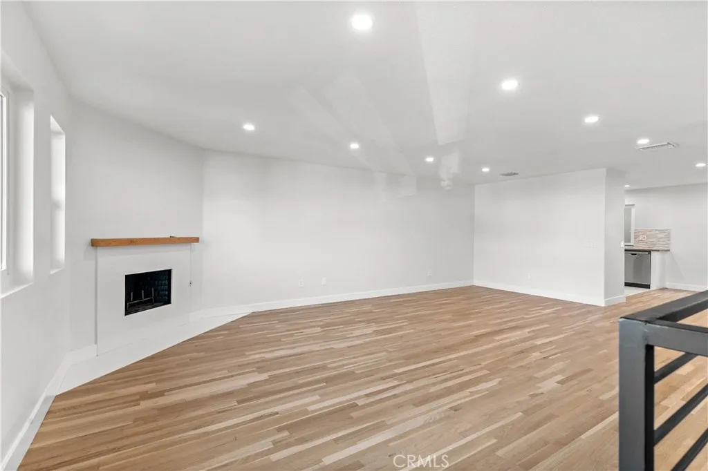 Additional image 41 of 552 Hahn Ave, Glendale, CA 91203