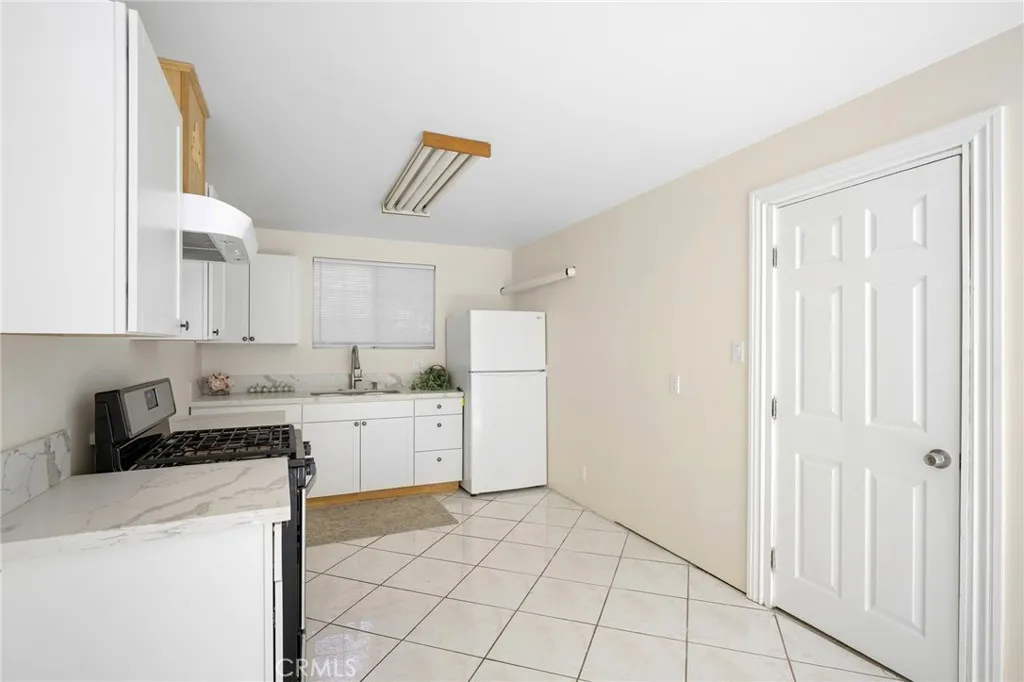 Additional image 7 of 2728 Mayfield Avenue Unit B, La Crescenta, CA 91214