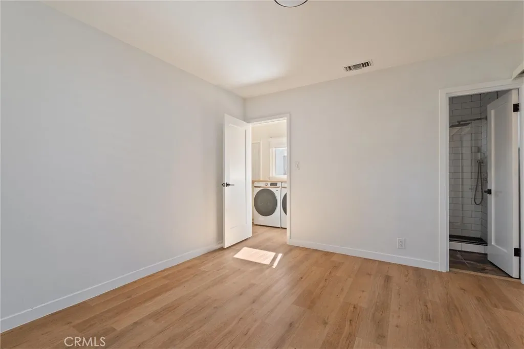 Additional image 15 of 2083 Parnell Way, Altadena, CA 91001