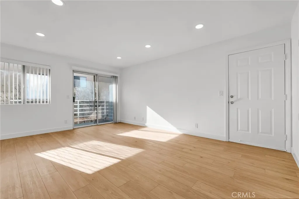 Additional image 3 of 712 5th Street, Hermosa Beach, CA 90254