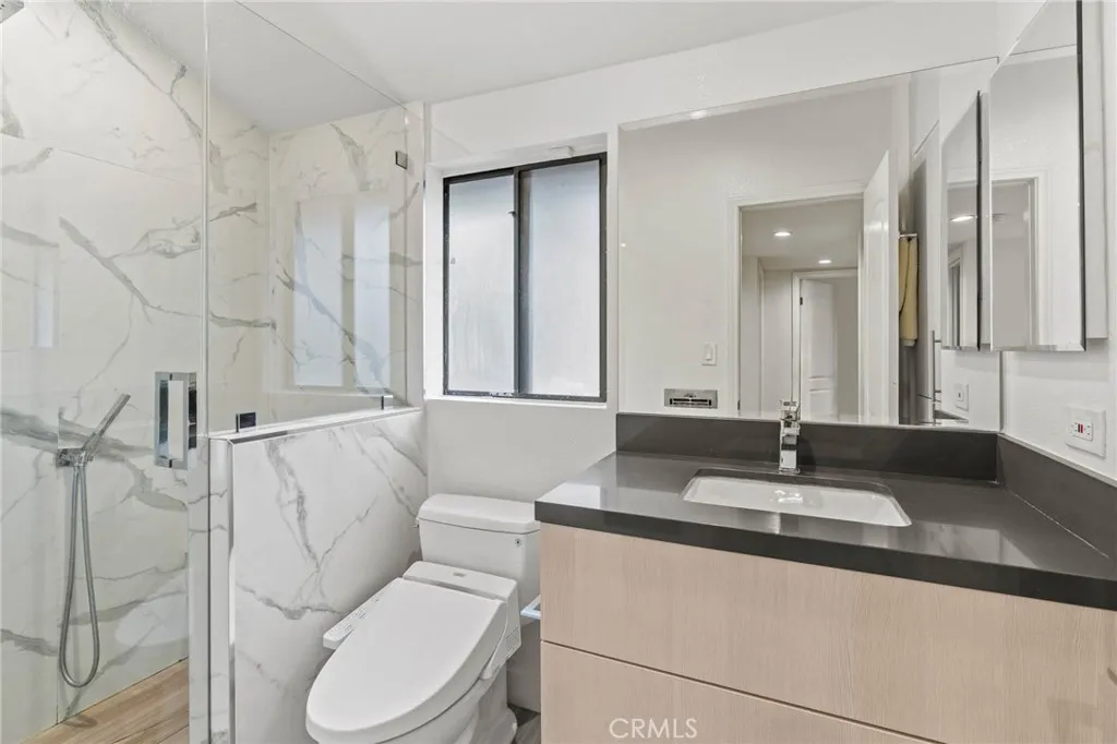 Additional image 70 of 5757 Owensmouth Unit 1, Woodland Hills, CA 91367