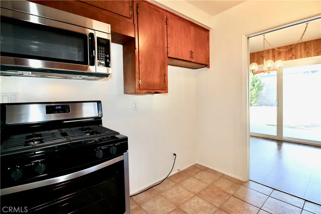 Additional image 8 of 13211 Schoenborn Street, Sun Valley, CA 91352