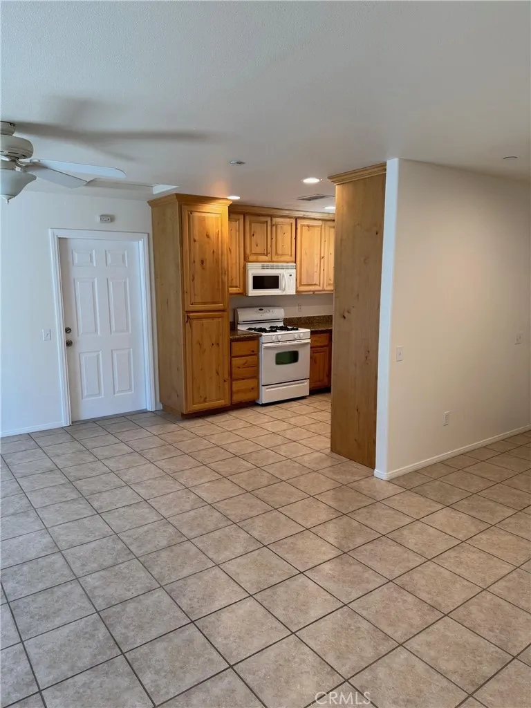 Additional image 37 of 55215 Airlane Dr Unit A, Yucca Valley, CA 92284