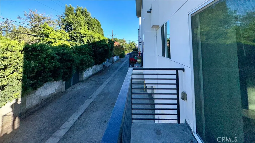 Additional image 11 of 14019 Vanowen Street Unit 104, Van Nuys, CA 91405