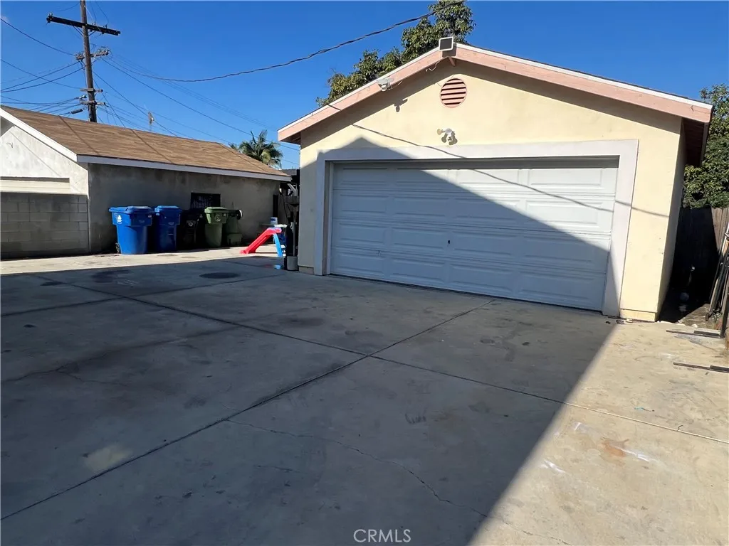 Additional image 40 of 1577 E 51st St, Los Angeles, CA 90011