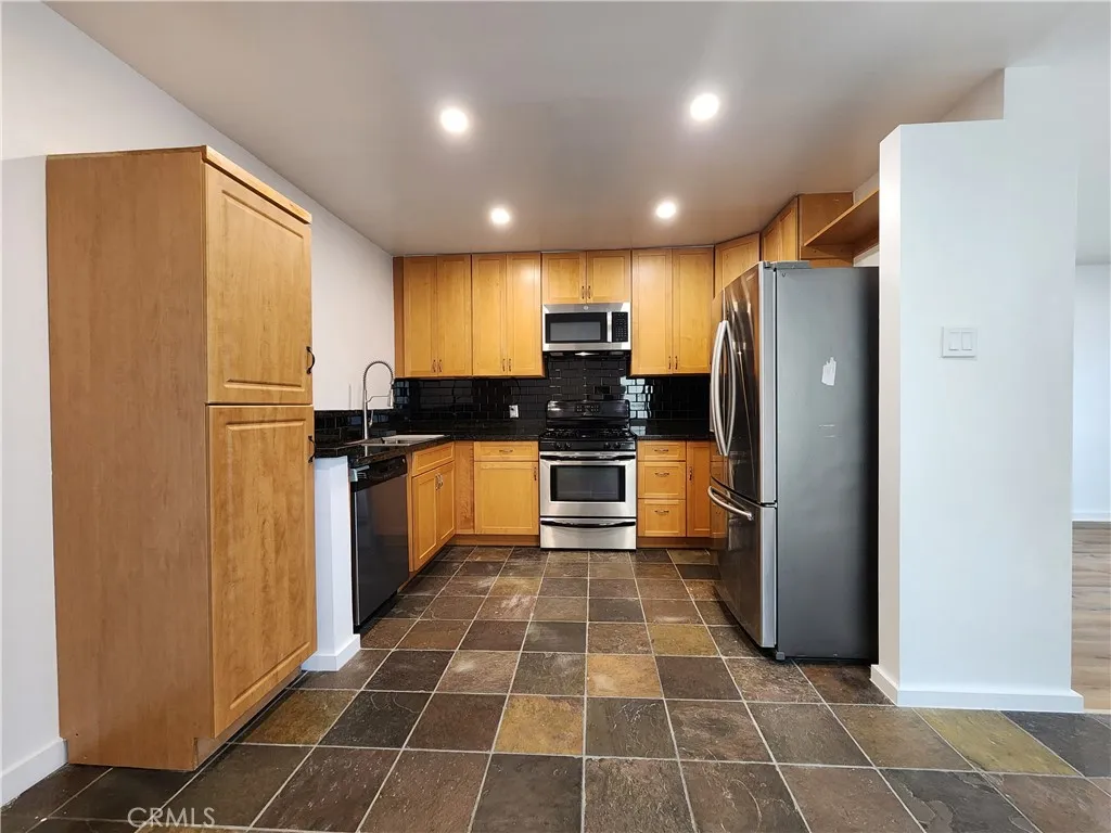 Additional image 8 of 5526 W 118th Place, Inglewood, CA 90304