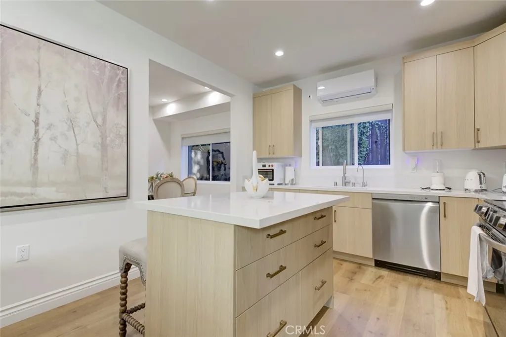 Additional image 27 of 5208 Goodland, Valley Village, CA 91607