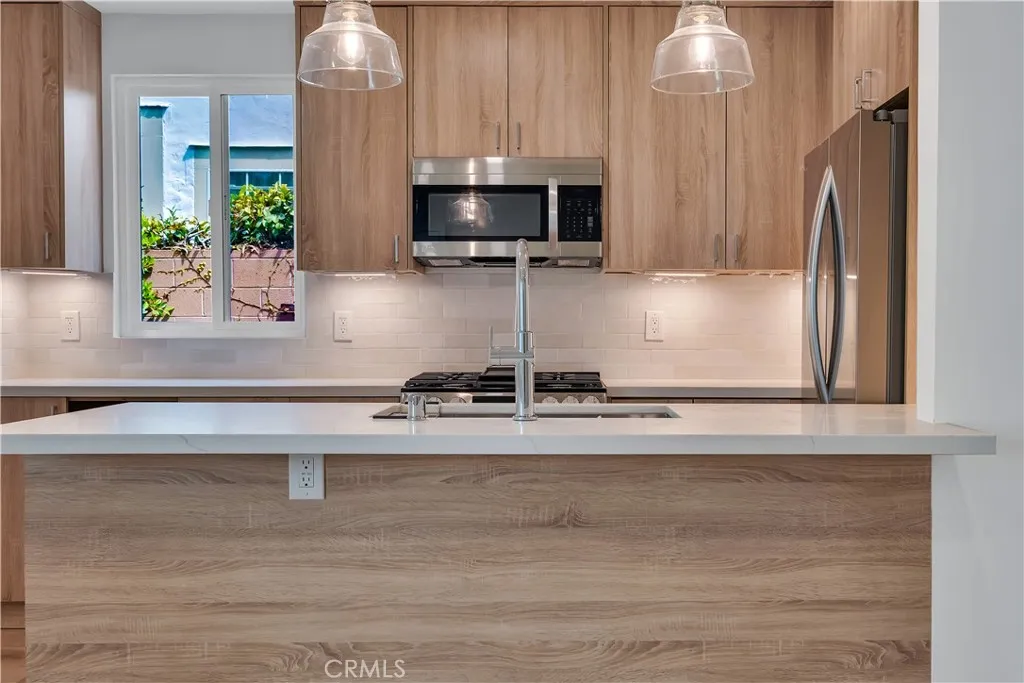 Additional image 7 of 1034 Grant St #1R, Santa Monica, CA 90405