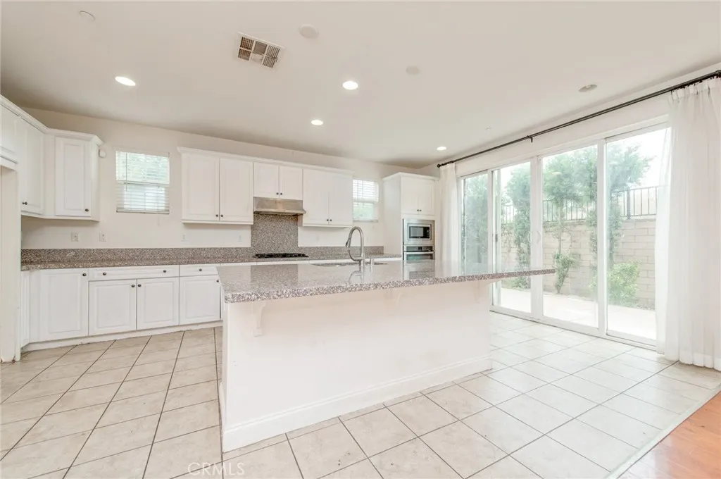 Additional image 5 of 2973 E Via Corvina, Ontario, CA 91764