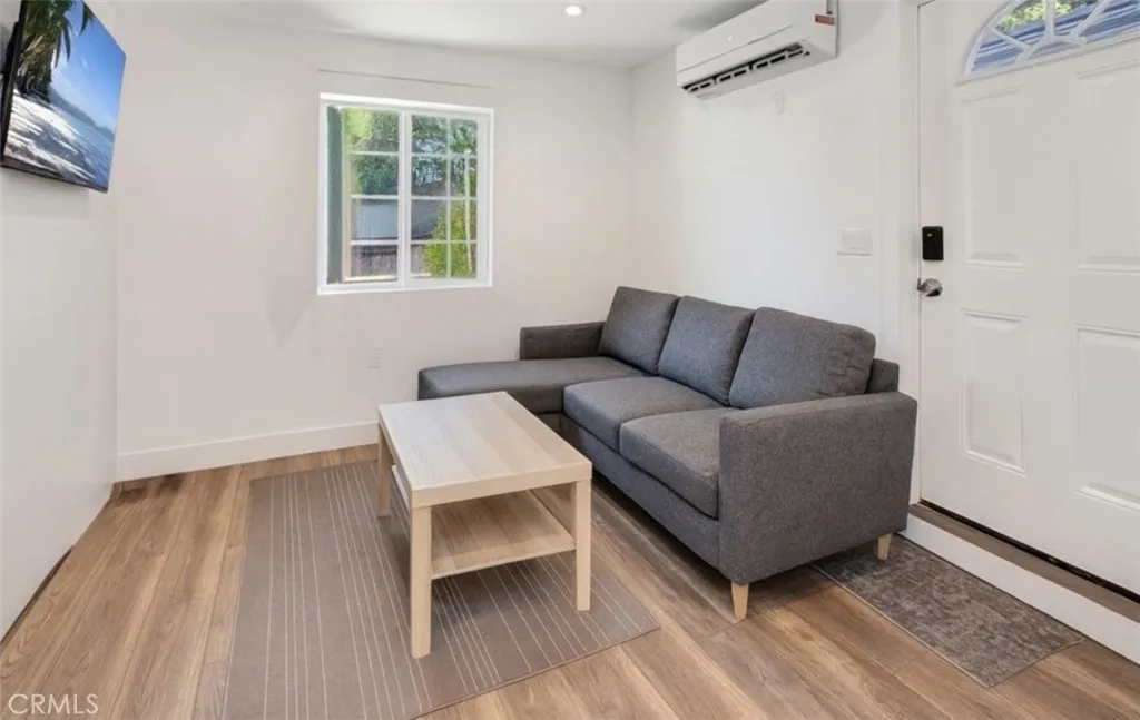 Additional image 10 of 24019 Sylvan St. Unit ADU, Woodland Hills, CA 91367