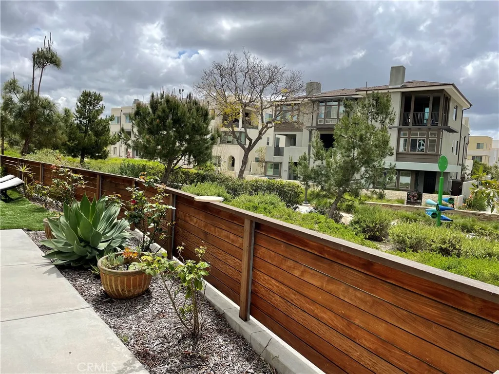 608 Cultivate, Irvine, CA 92618