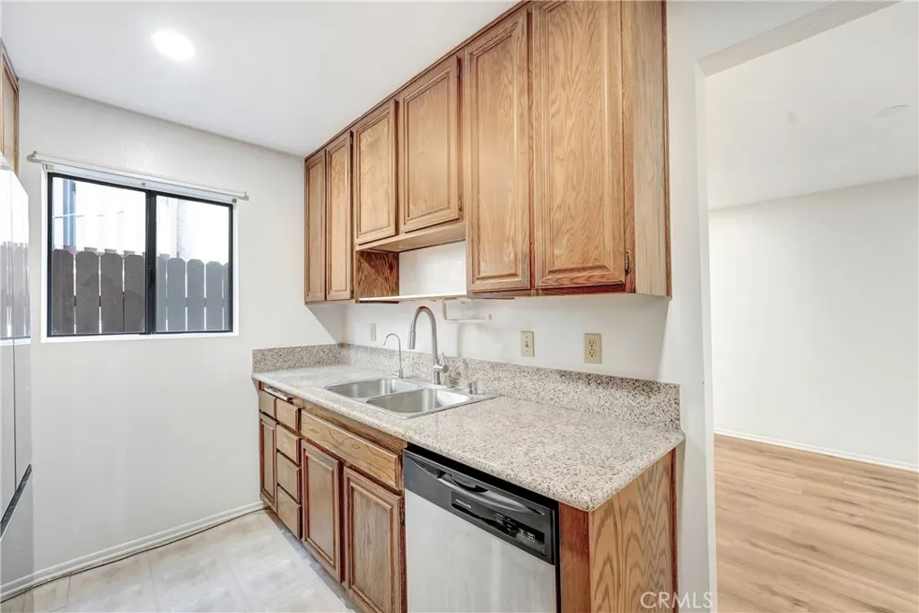 Additional image 13 of 437 Ivy Street Unit 4, Glendale, CA 91204