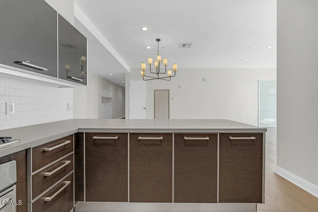 Additional image 32 of 801 S Grand Avenue Unit 1710, Los Angeles, CA 90017