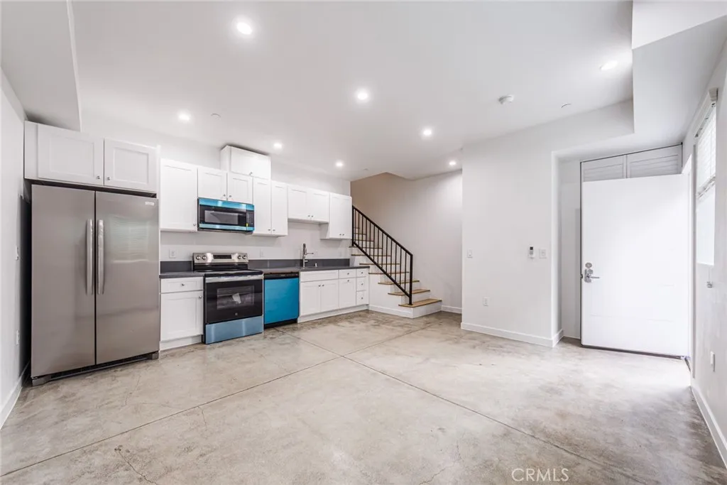 Additional image 5 of 11839 Runnymede St, North Hollywood, CA 91605