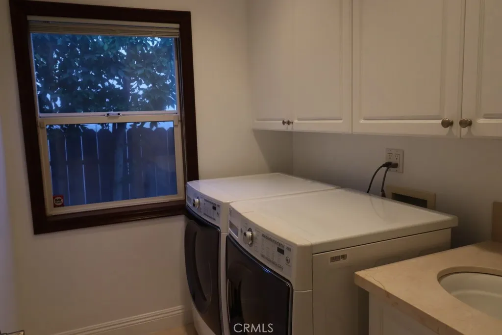 Additional image 121 of 4818 Lemona, Sherman Oaks, CA 91403