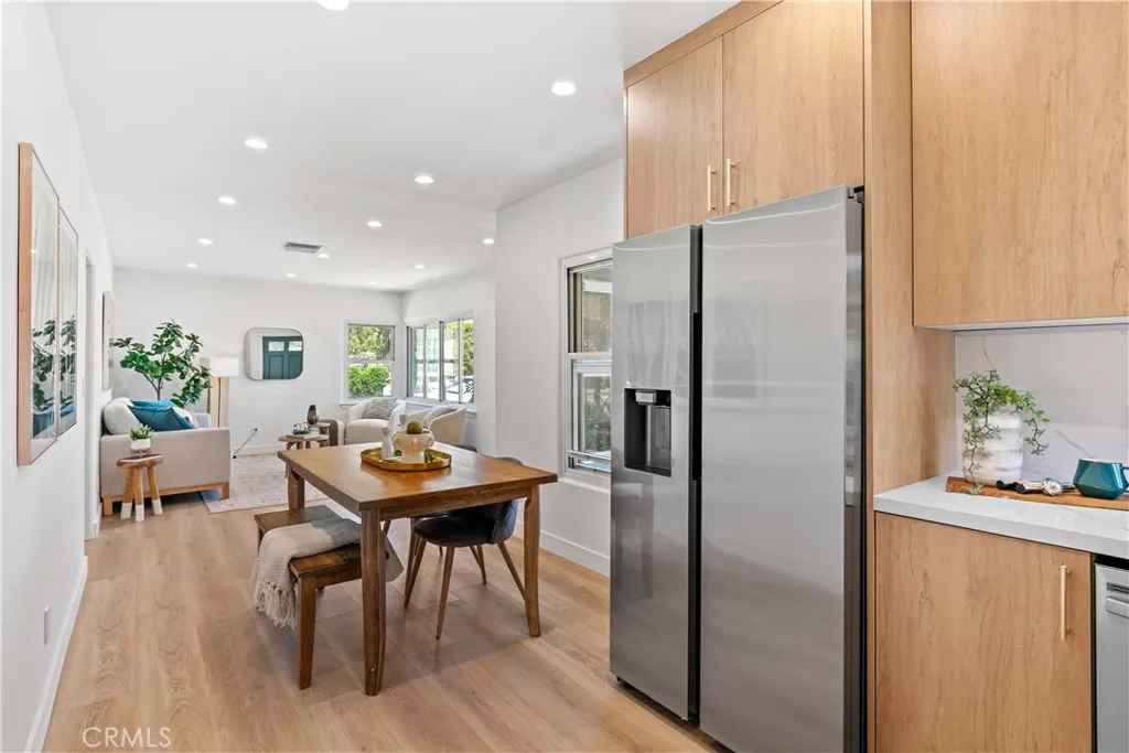 Additional image 16 of 2105 N Pass Ave, Burbank, CA 91505