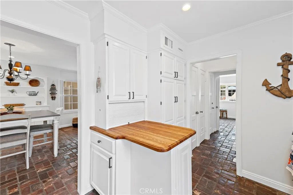 Additional image 12 of 224 Amethyst Ave, Newport Beach, CA 92662