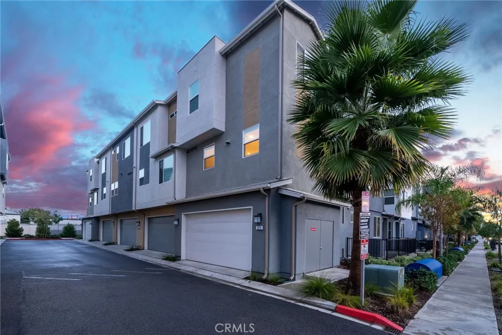 Additional image 36 of 329 N Standard Ave, Santa Ana, CA 92701