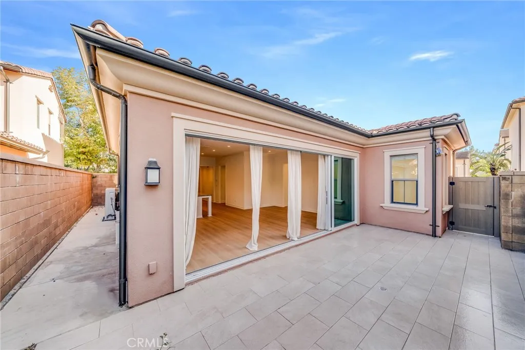 Additional image 65 of 64 Meander, Irvine, CA 92620