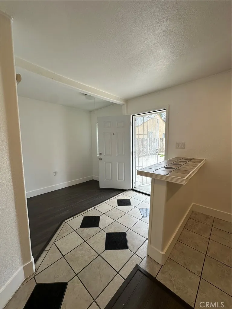 Additional image 36 of 2306 Berger St, Bakersfield, CA 93305