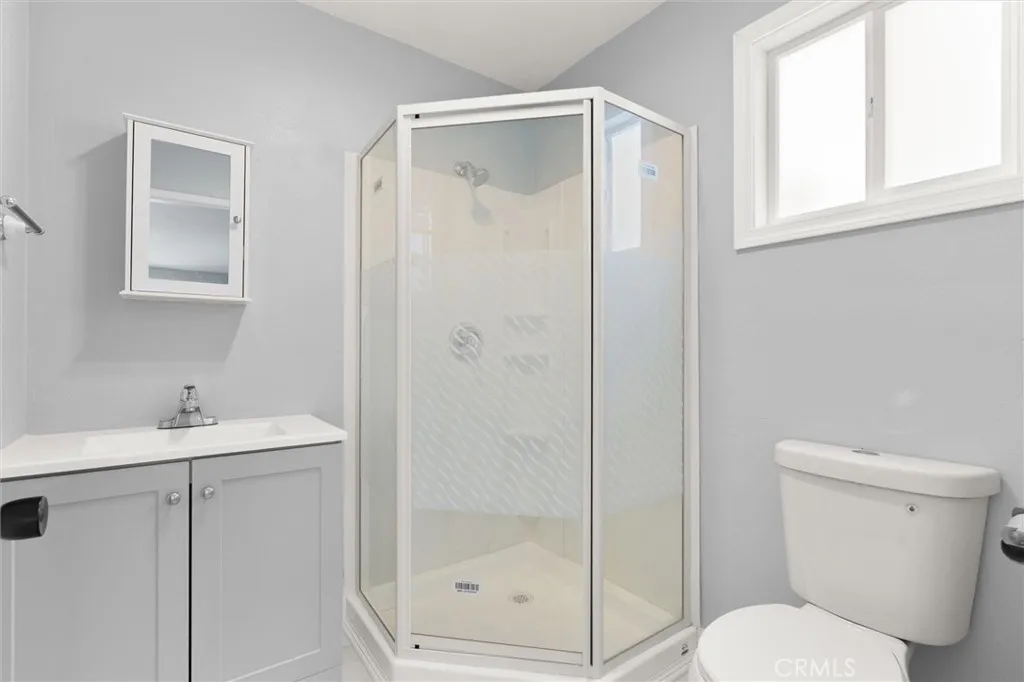 Additional image 80 of 8460 Truxton, Los Angeles, CA 90045