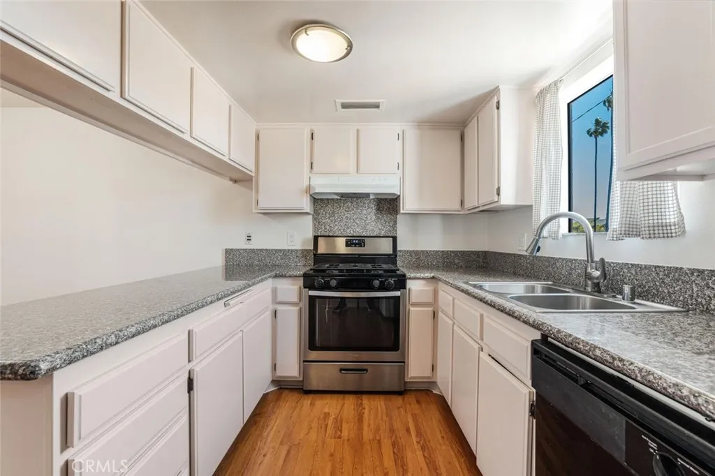 Additional image 11 of 1129 Linden Avenue Unit 5, Glendale, CA 91201