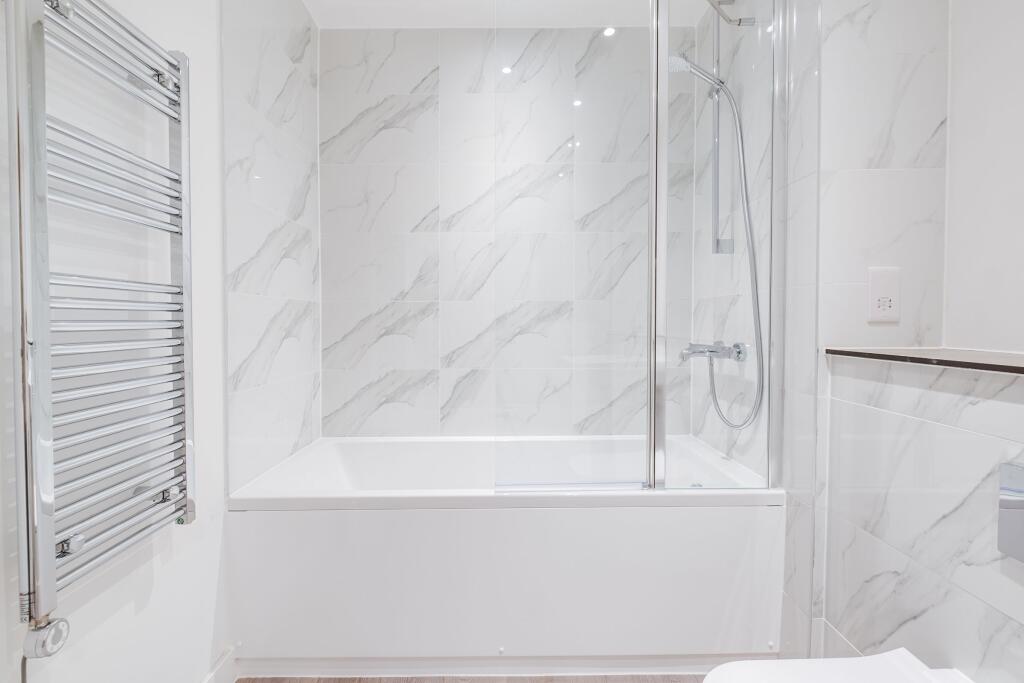 Additional image 11 of The Burj Digbeth, Birmingham B12 0EW