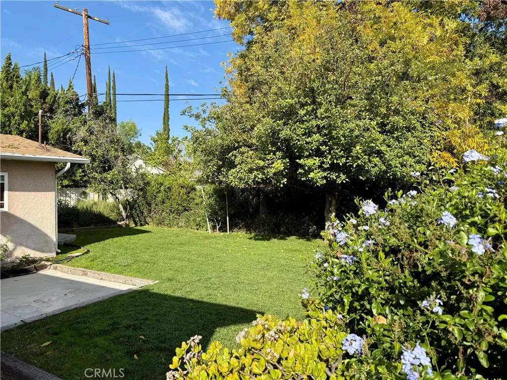 Additional image 52 of 22329 Kittridge St, Woodland Hills, CA 91303
