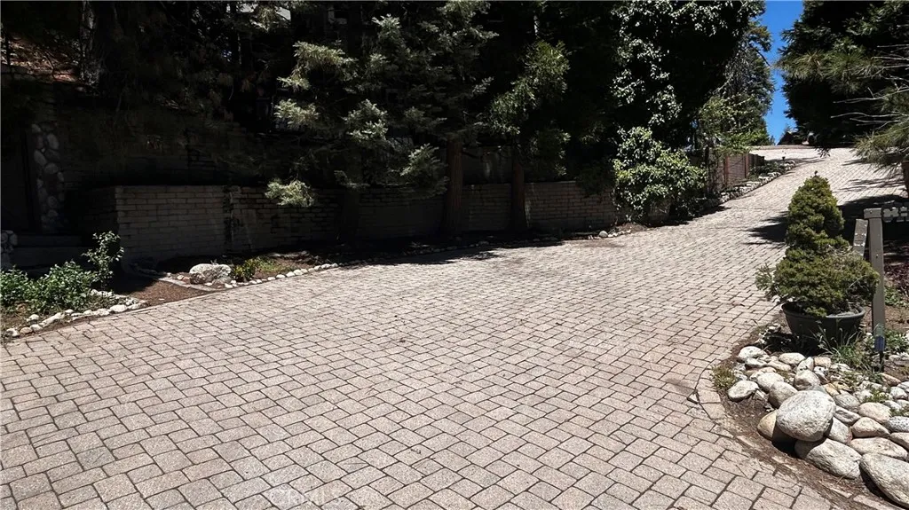 Additional image 106 of 26316 Ca-189 Highway, Twin Peaks, CA 92391