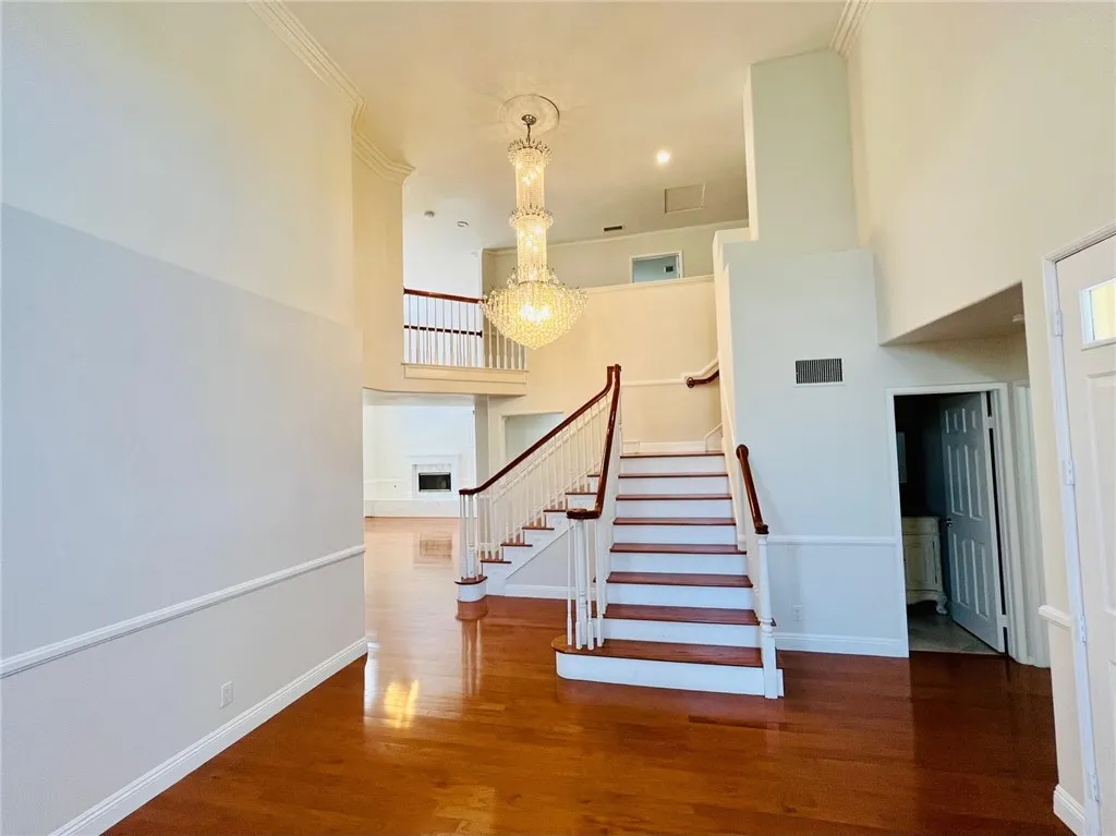 Additional image 3 of 26421 Partridge Dr, Canyon Country, CA 91387