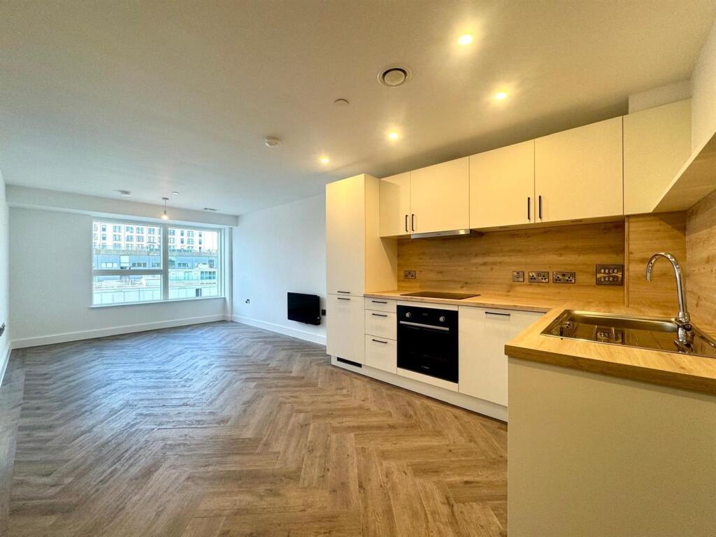 Additional image 13 of Upper Gough Street, Birmingham