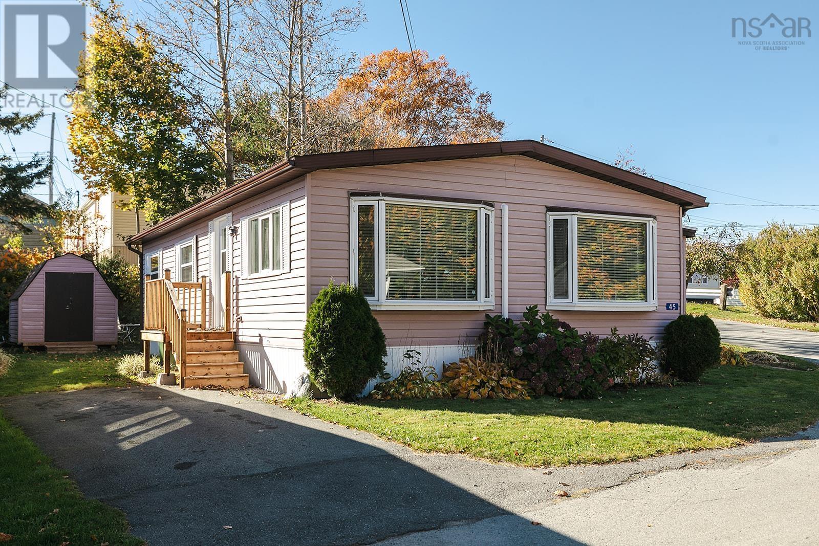 45 Mulgrave Lane|Dartmouth, Nova Scotia B2W0C2