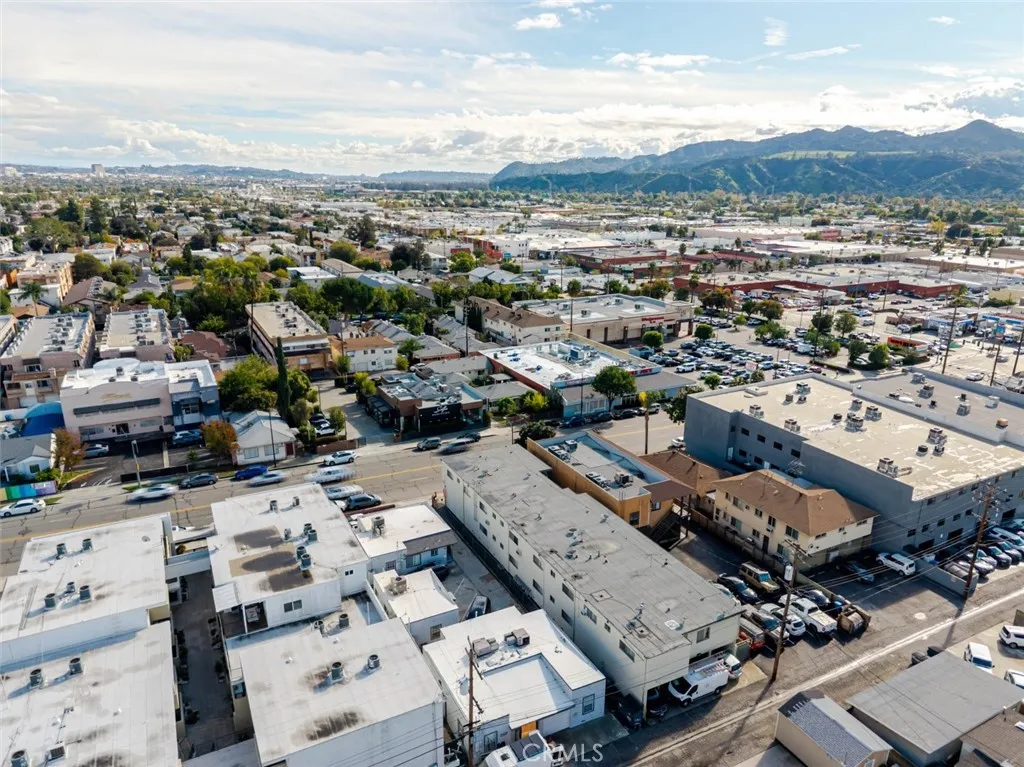 Additional image 34 of 301 E Alameda Avenue Unit A, Burbank, CA 91502