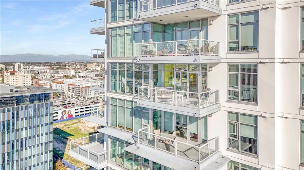 Additional image 73 of 400 W Ocean Boulevard Unit 2004, Long Beach, CA 90802