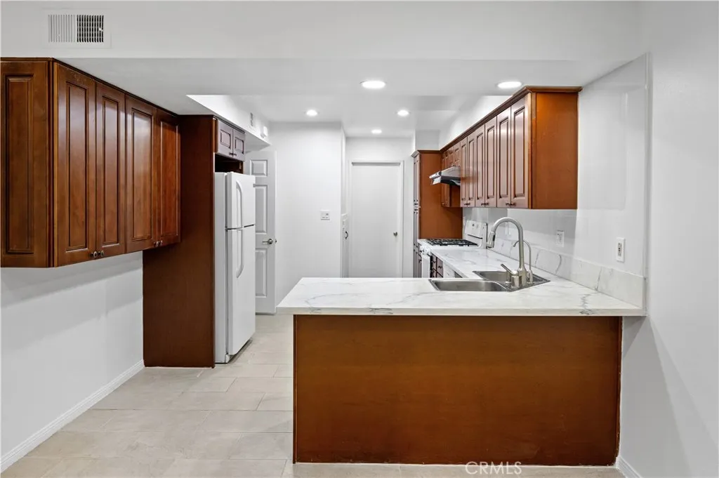 Additional image 12 of 24 Lancewood Way, Irvine, CA 92612