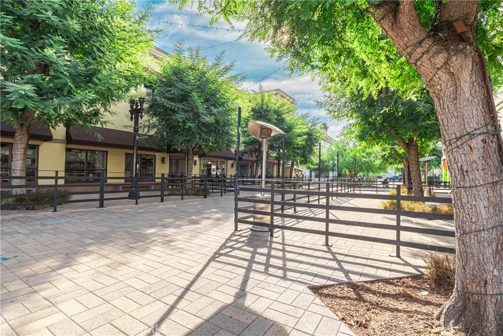 Property image for 450 E 4th St Unit 319, Santa Ana, CA 92701