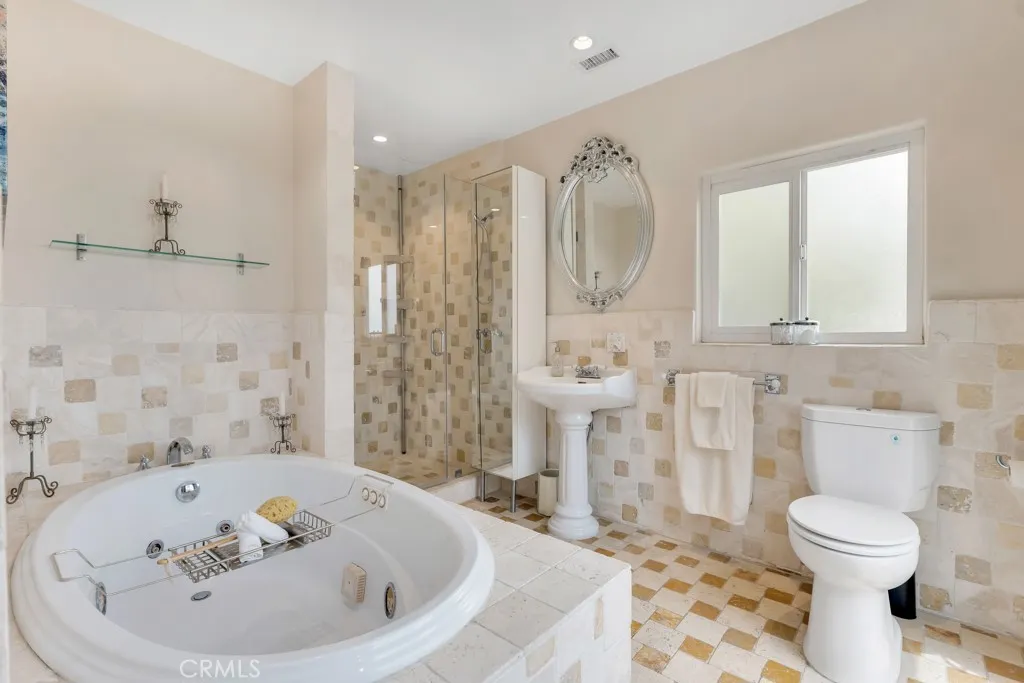 Additional image 41 of 19419 Oxnard Street, Tarzana, CA 91356