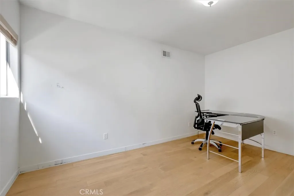 Additional image 24 of 24216 Calvert Street, Woodland Hills, CA 91367