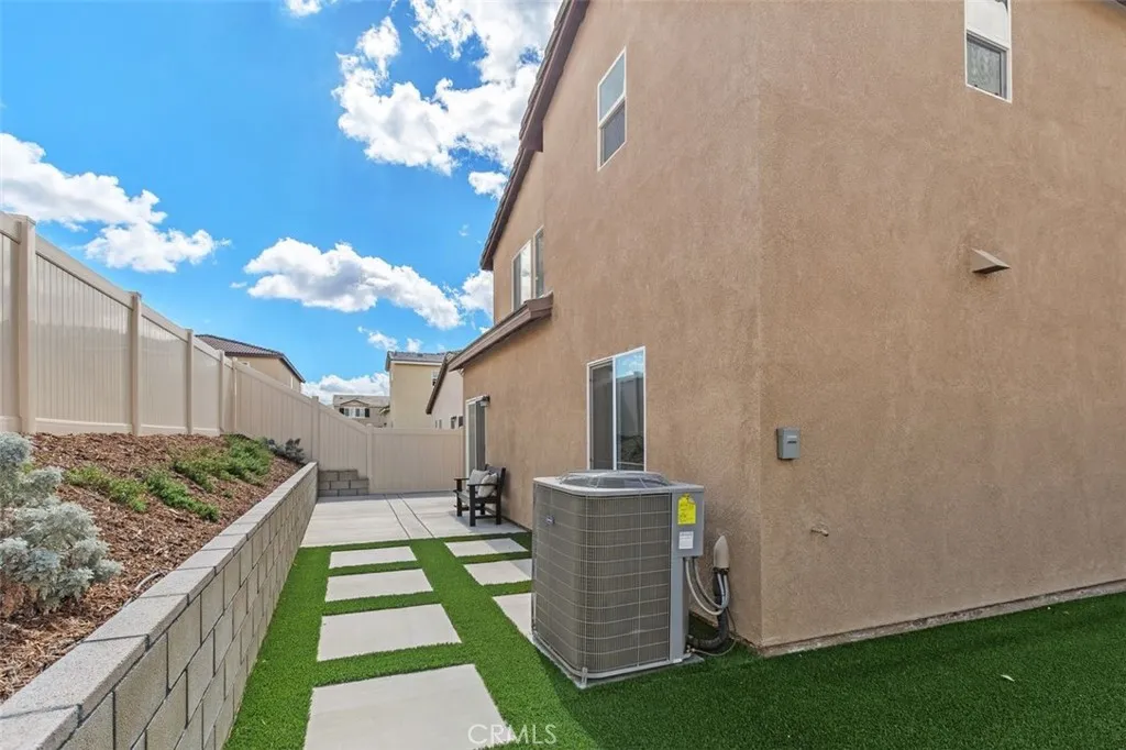 Additional image 37 of 28876 Camaro Dr, Winchester, CA 92596