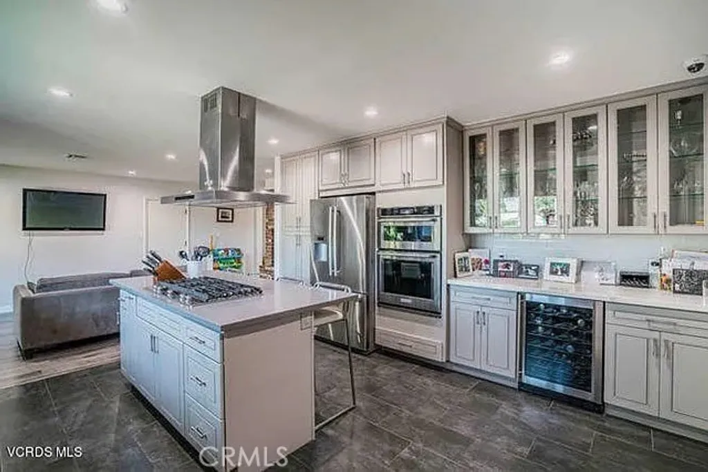 Additional image 4 of 6656 Columbus Avenue, Van Nuys, CA 91405