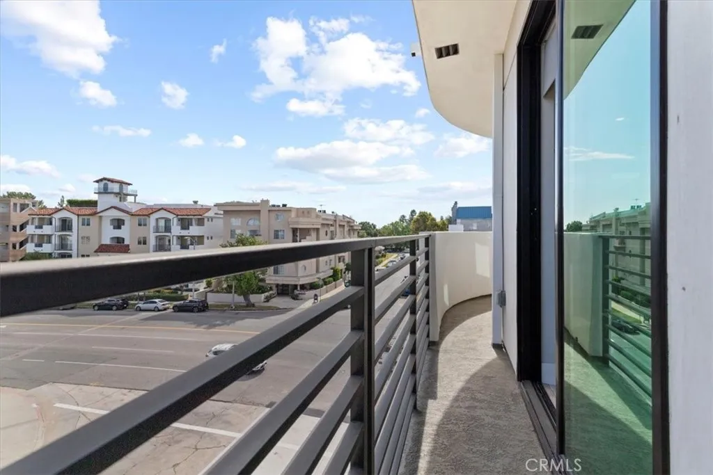 Additional image 37 of 4383 Sepulveda Boulevard Unit 201, Sherman Oaks, CA 91403