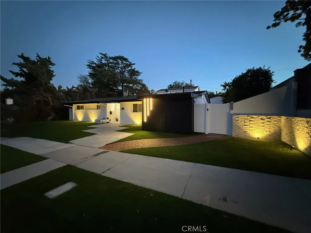 Additional image 54 of 20300 Oxnard, Woodland Hills, CA 91367