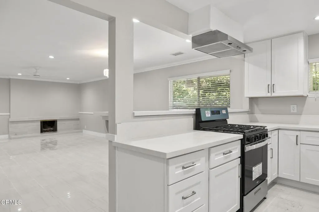 Additional image 3 of 910 Seaside Court, Ventura, CA 93001