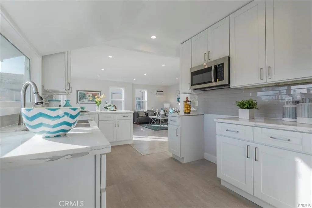 Additional image 61 of 1613 West Boulevard, Los Angeles, CA 90019