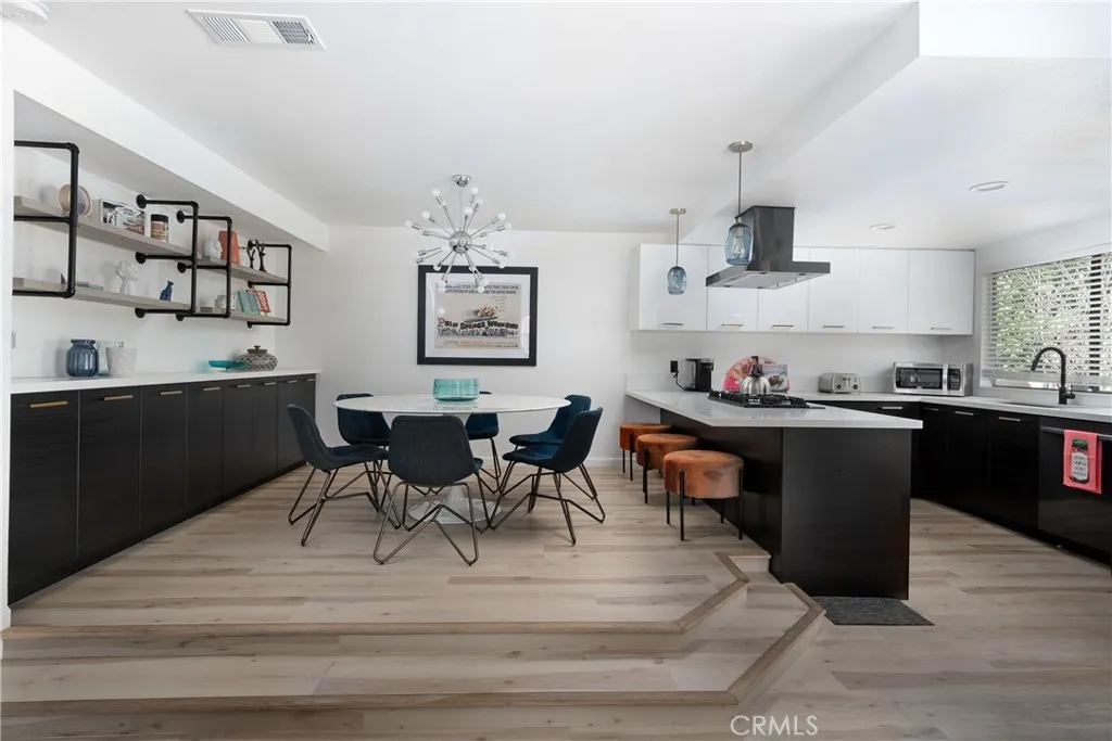 Additional image 3 of 58 Portola Dr, Palm Springs, CA 92264