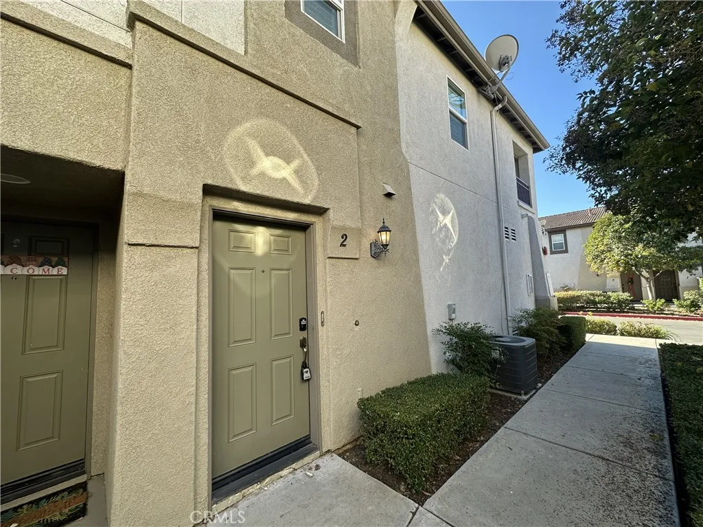 Additional image 2 of 25190 Crest Haven Street Unit 2, Murrieta, CA 92562