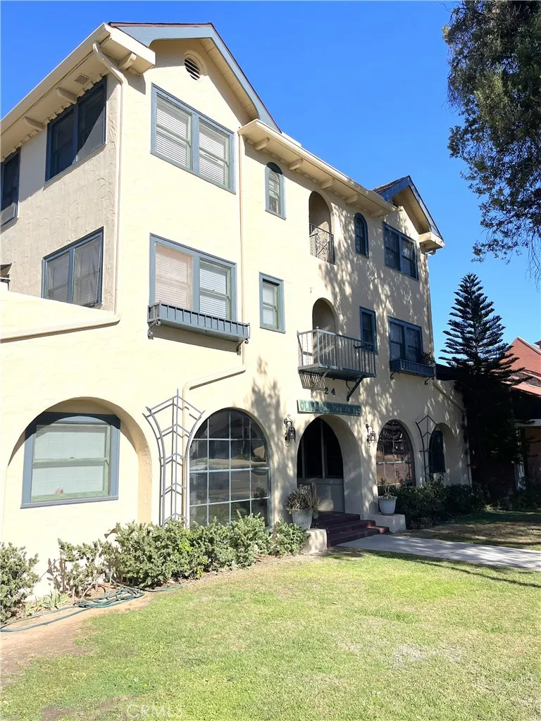 Additional image 12 of 24 W Olive Avenue, Redlands, CA 92373